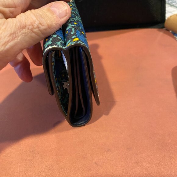 Coach New York Small Wallet style 57837 - Picture 8 of 8